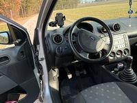 Gebraucht Ford Fiesta 55 PS (40 kW) 2004 Grau Kleinwagen
