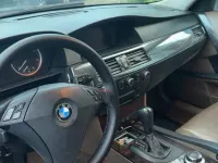Gebraucht BMW 525 197 PS (144 kW) 2007 Schwarz Kombi