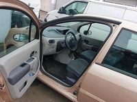 Usata Renault Modus 75 CV (55 kW) 2005 Marrone Monovolume