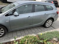 Gebraucht Opel Astra 165 PS (121 kW) 2012 Silber Kombi