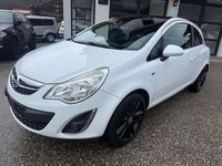 Gebraucht Opel Corsa Color Edition 87 PS (63 kW) 2012 Weiß Kleinwagen