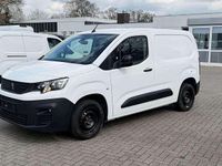 Gebraucht Peugeot Partner Premium 102 PS (75 kW) 2020 Weiß Van / Kleinbus