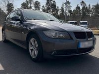 Gebraucht BMW 320 163 PS (119 kW) 2006 Grau Kombi
