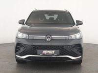 Gebraucht VW Tiguan R-line 150 PS (110 kW) 2025 Delfingrau SUV