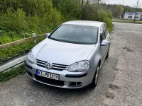 Używany VW Golf IV Trendline 102 KM (75 kW) 2004 Srebrny Sedan/Limuzyna