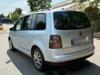 Gebraucht VW Touran 105 PS (77 kW) 2010 Silber Van / Kleinbus