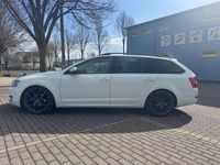 Gebraucht Skoda Octavia Joy 110 PS (80 kW) 2016 Weiß Kleinwagen