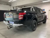 Gebraucht Mitsubishi L Top 181 PS (133 kW) 2016 Schwarz SUV