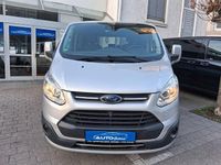 Gebraucht Ford Tourneo Titanium 170 PS (125 kW) 2017 Silber Van / Kleinbus