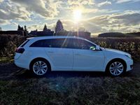 Gebraucht Opel Insignia Business Innovation 131 PS (96 kW) 2015 Weiß Kombi