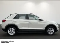 Gebraucht VW T-Roc Life 150 PS (110 kW) 2023 Grau SUV