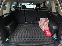 Gebraucht VW Touran 150 PS (110 kW) 2022 Grau Van / Kleinbus