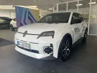 Gebraucht Renault 5 E-Tech Urban 89 kW (122 PS) 2025 Perlmuttweiß metallic Limousine