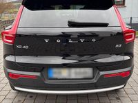 Gebraucht Volvo XC40 Core 163 PS (119 kW) 2024 Schwarz SUV