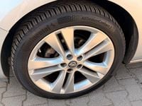 Gebraucht Opel Astra Cosmo 140 PS (102 kW) 2010 Silber Limousine