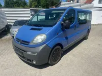 Używany Opel Vivaro 135 KM (99 kW) 2003 Szary Minivan