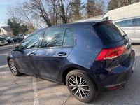 Gebraucht VW Golf VII 110 PS (80 kW) 2016 Blau Kleinwagen