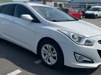 Gebraucht Hyundai i40 Edition 135 PS (99 kW) 2013 Weiß Kombi