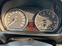 Gebraucht BMW 116 122 PS (89 kW) 2007 Schwarz Kleinwagen