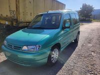 Gebraucht Renault Kangoo 58 PS (42 kW) 2002 Grün Kombi