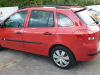 Gebraucht Renault Clio GrandTour 75 PS (55 kW) 2008 Rot Kombi