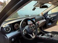 Gebraucht Mercedes E220 194 PS (142 kW) 2020 Schwarz Limousine