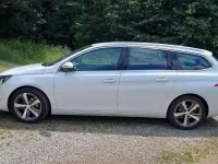 Gebraucht Peugeot 308 SW Allure 97 PS (71 kW) 2015 Weiß Kombi
