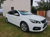 Gebraucht Peugeot 308 Active 131 PS (96 kW) 2019 Weiß Kombi