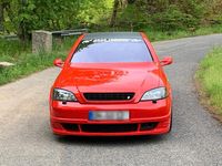 Gebraucht Opel Astra 286 PS (210 kW) 2002 Rot Coupé