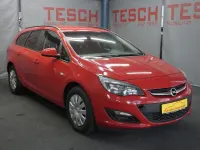 Gebraucht Opel Astra Edition 110 PS (80 kW) 2015 Rot Kombi