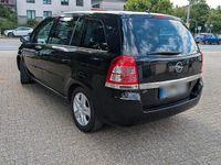 Gebraucht Opel Zafira 148 PS (108 kW) 2010 Schwarz Van / Kleinbus