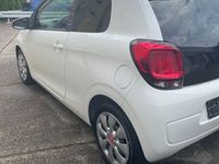 Gebraucht Citroën C1 Feel 82 PS (60 kW) 2014 Weiß Kleinwagen