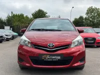 Gebraucht Toyota Yaris Life 99 PS (72 kW) 2011 Rot Kleinwagen
