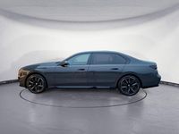 Neu BMW 740 299 PS (219 kW) 2026 Grau Limousine