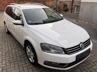 Gebraucht VW Passat Business 150 PS (110 kW) 2013 Weiß Kombi