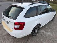 Gebraucht Skoda Octavia RS 220 PS (161 kW) 2014 Weiß Kleinwagen