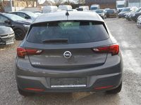 Gebraucht Opel Astra Dynamic 150 PS (110 kW) 2017 Grau Limousine