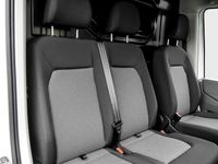 Gebraucht VW Crafter 140 PS (102 kW) 2024 Weiss Van