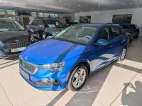 Gebraucht Skoda Scala Ambition 116 PS (85 kW) 2020 Raceblau metallic Kleinwagen