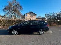 Gebraucht Opel Astra 136 PS (100 kW) 2018 Blau Kombi