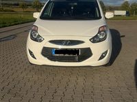 Gebraucht Hyundai ix20 90 PS (66 kW) 2013 Weiß Kleinwagen