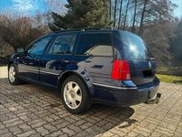 Gebraucht VW Golf IV Highline 105 PS (77 kW) 2001 Blau Kombi