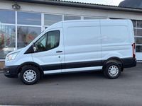 Gebraucht Ford Transit Trend 107 PS (78 kW) 2020 Frost weiß Van