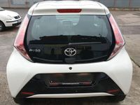 gebraucht Toyota Aygo (X) 1,0-l-VVT-i x