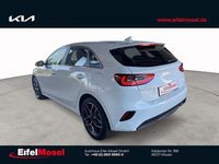 Neu Kia Ceed Spirit 140 PS (102 kW) 2026 Weiß Kleinwagen