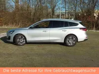 Gebraucht Ford Focus Titanium X 116 PS (85 kW) 2023 Silber Limousine