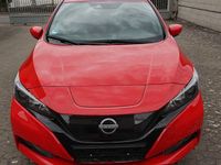 Gebraucht Nissan Leaf Acenta 110 kW (150 PS) 2023 Rot Kleinwagen