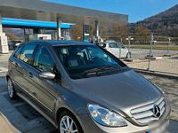 Gebraucht Mercedes B180 109 PS (80 kW) 2005 Gold Van / Kleinbus