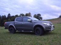 Gebraucht Mitsubishi L200 181 PS (133 kW) 2016 Andere farben Pickup