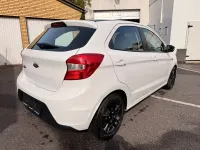 Używany Ford Ka Plus 86 KM (63 kW) 2017 Biały Hatchback